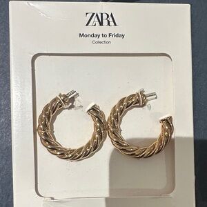 Zara Twisted Gold Hoop Earrings
